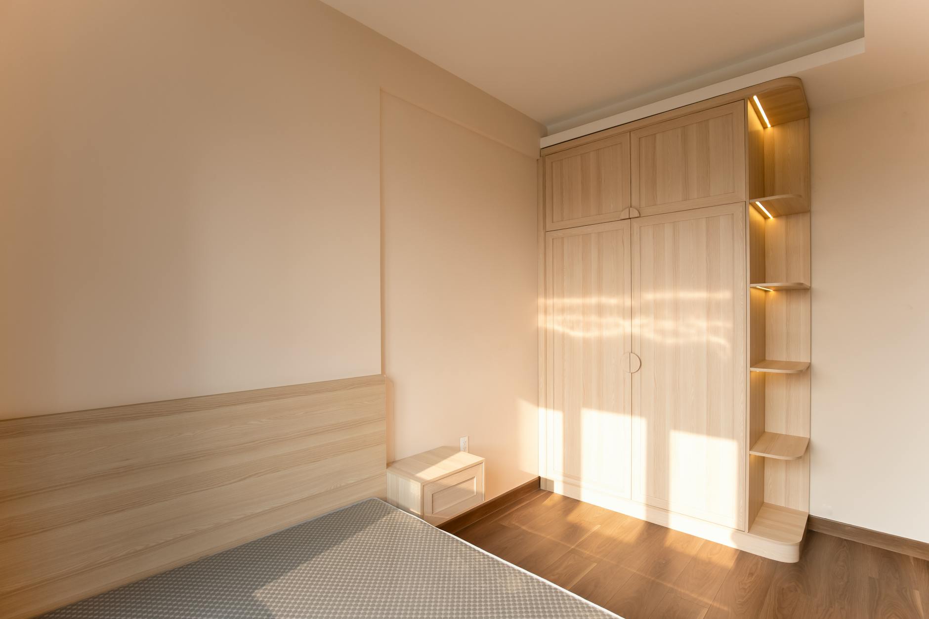 smart storage solutions for small space