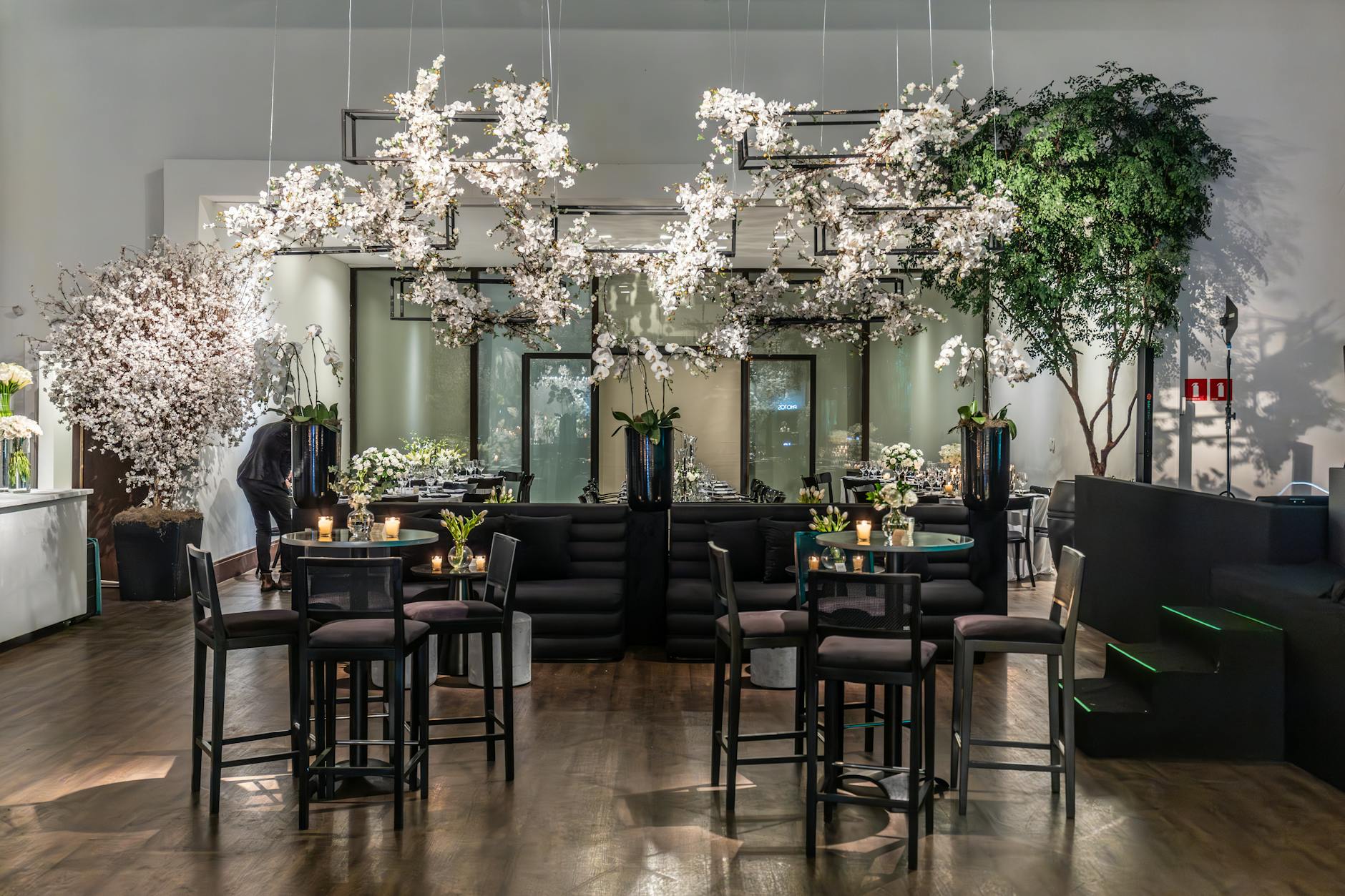 intimate networking event quiet luxury