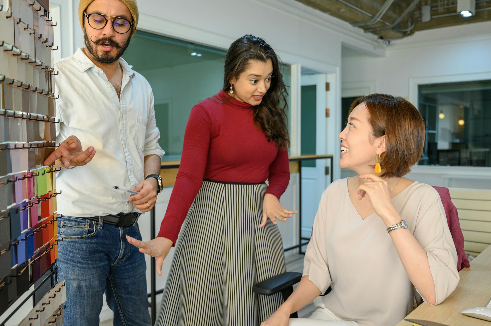 team member setting boundaries in the workplace