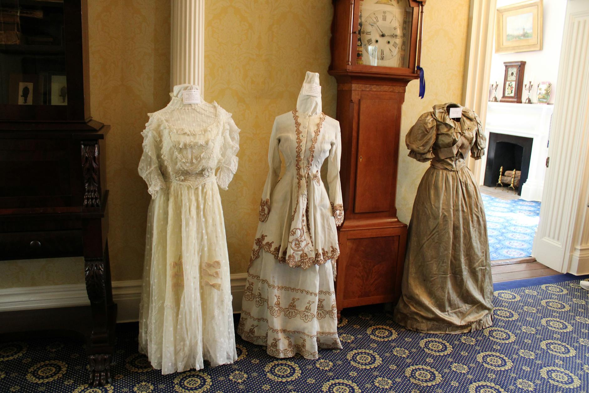 early couture house fashion history