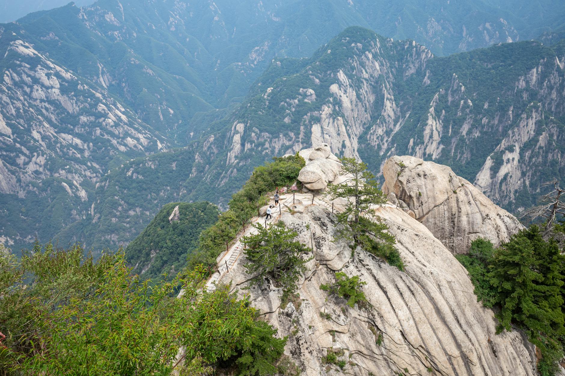 most dangerous tourist attractions, Mount Huashan, China