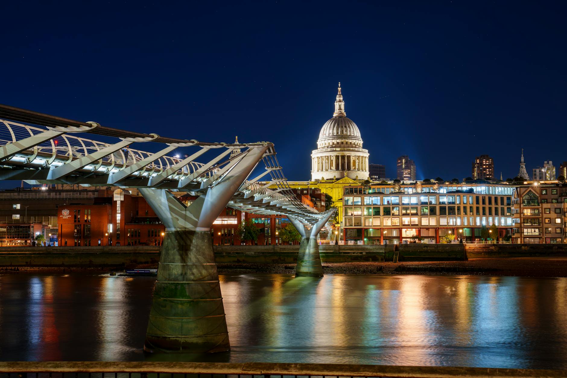 Milennium Bridge London at night