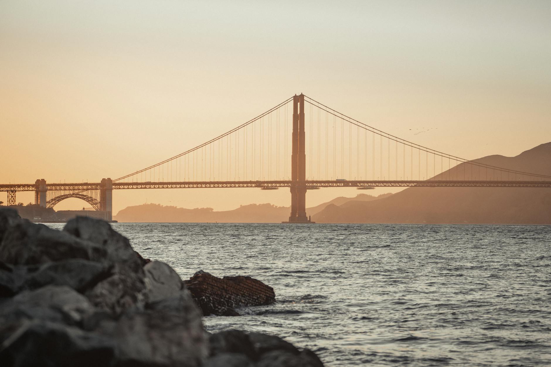 San Francisco Golden Gate Bridge at sunset
