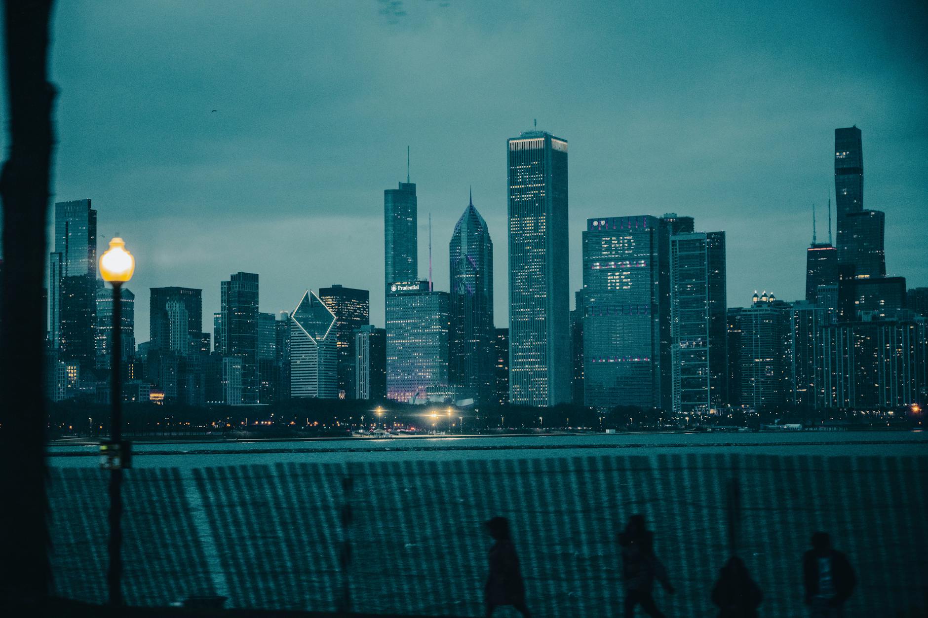 Chicago skyline at night