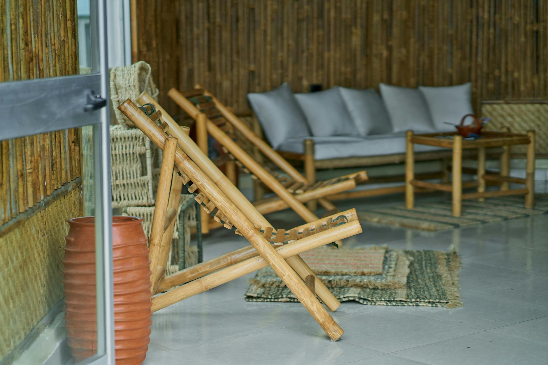 sustainable fashion showroom design with eco-friendly materials