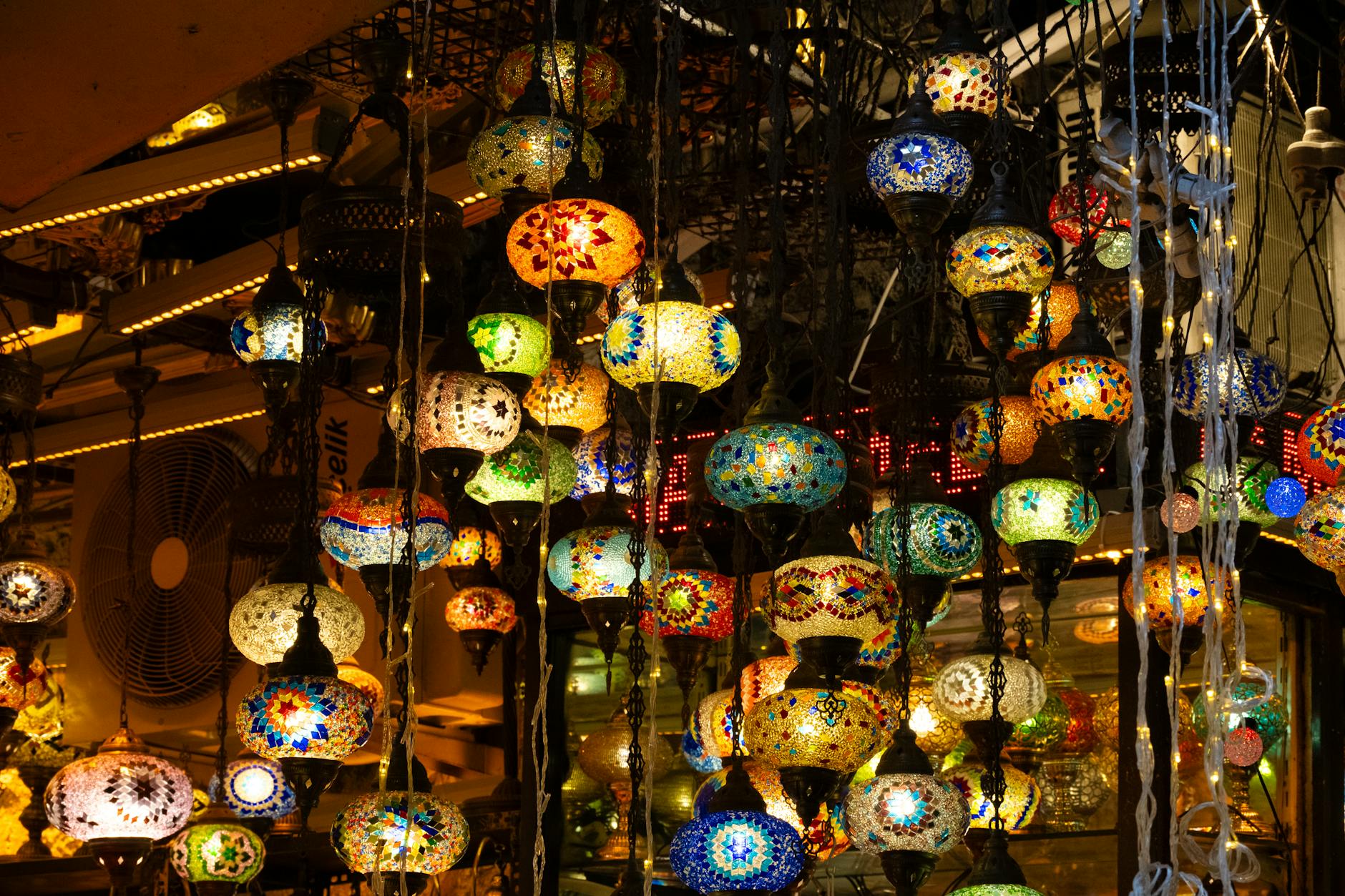 budget travel in Asia street markets