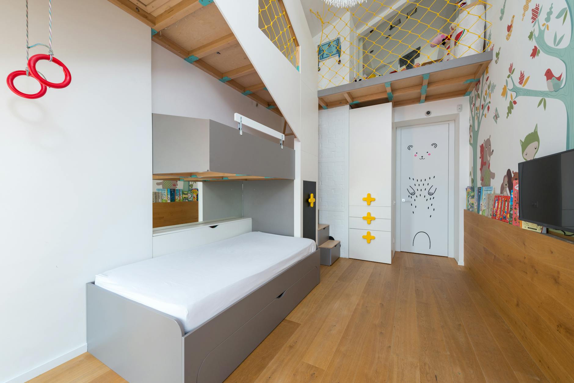 safe luxury kids room design