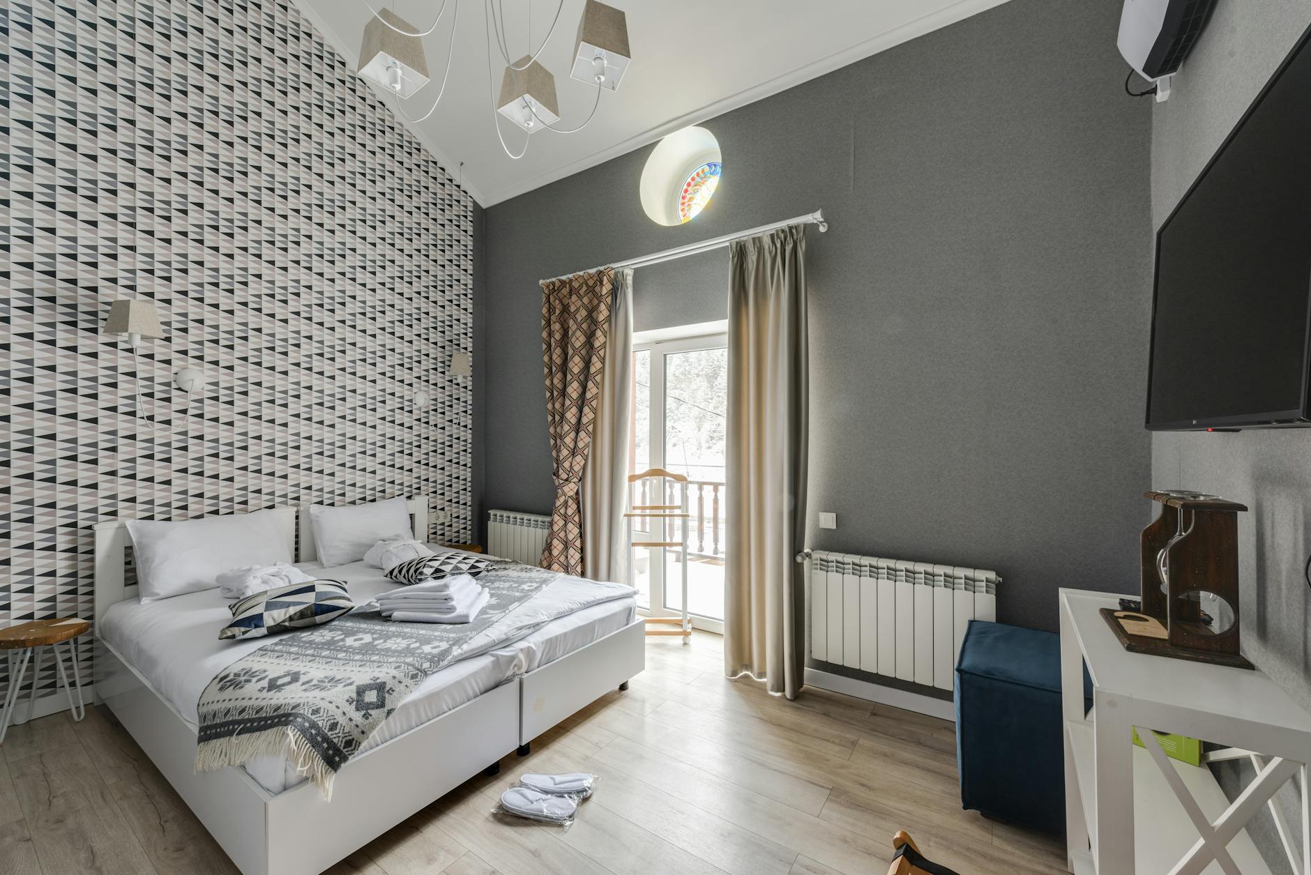 sustainable interior design travel accommodation