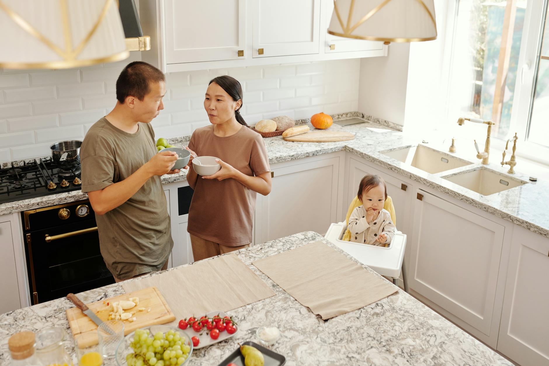 family enjoying dinner without phones
