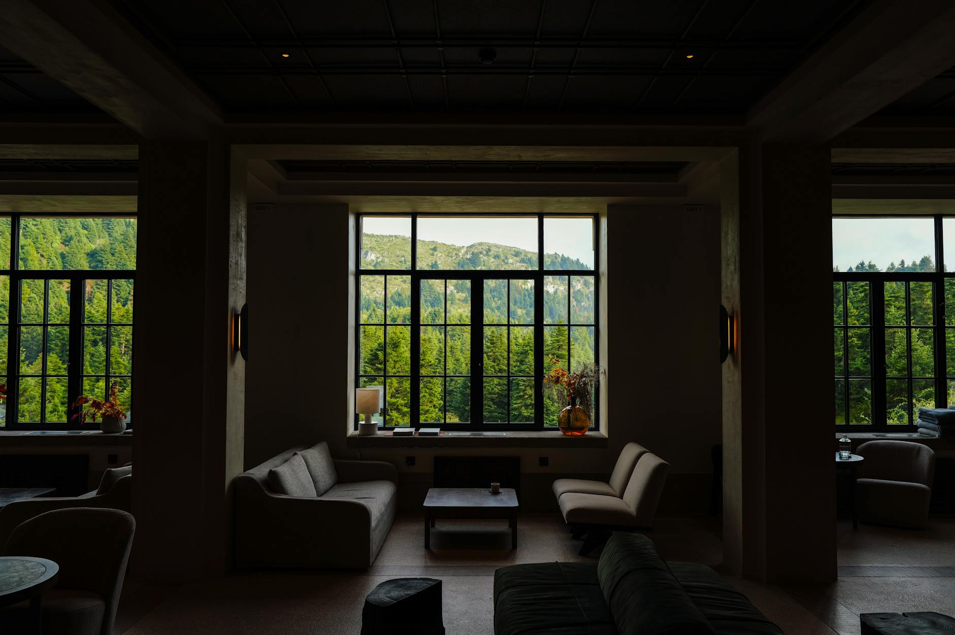 luxury wellness retreats, high-end adventure travel