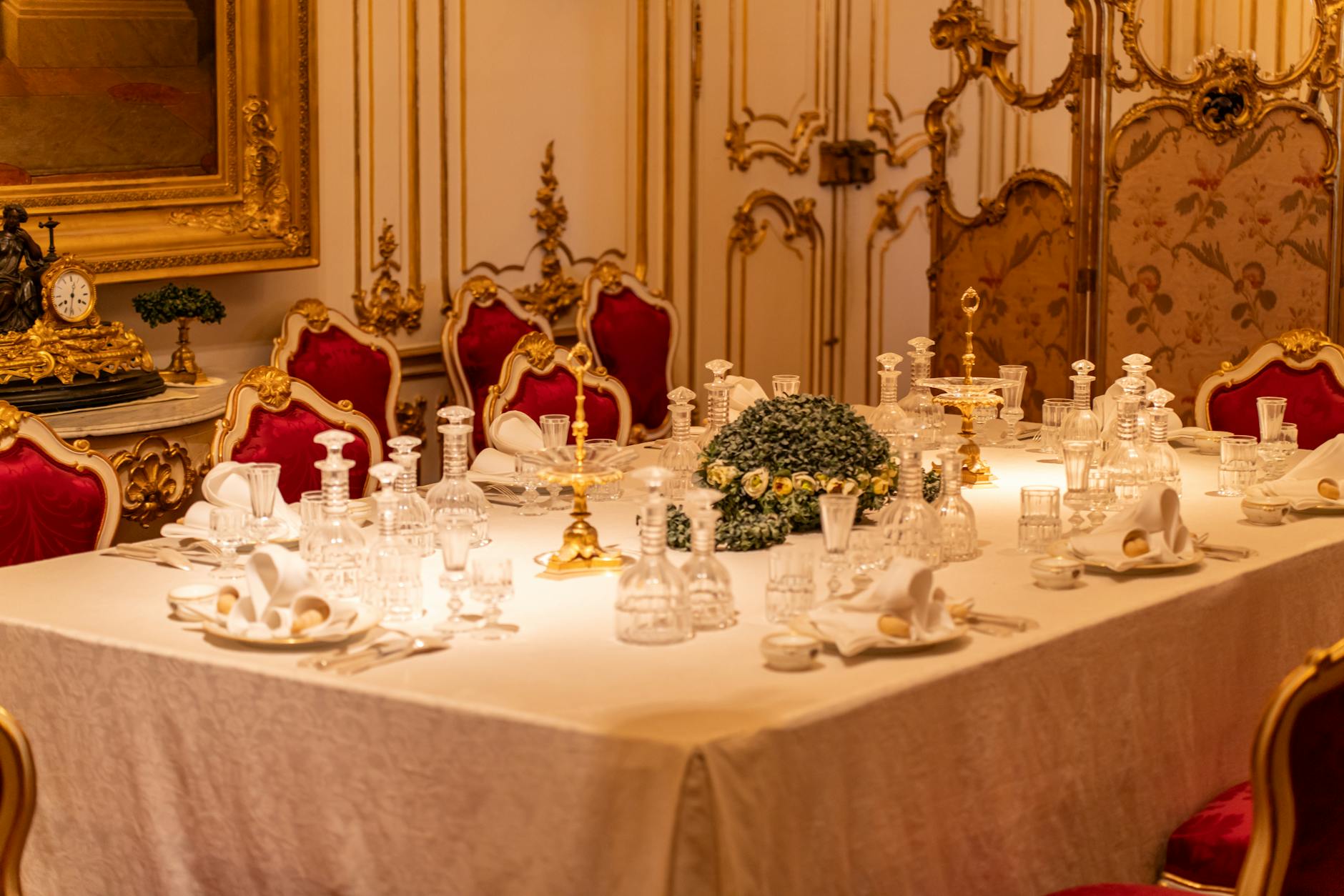formal dining setting high society