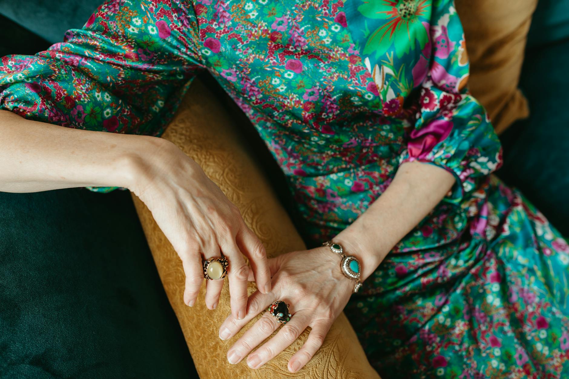 caring for vintage jewelry tips